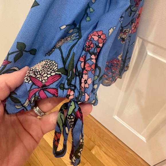 Wayf Cold Shoulder tunic dress - Picture 4 of 6